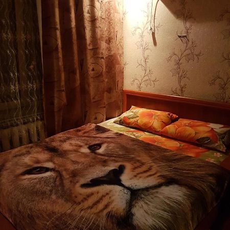 House Hotel Apartments 3 Rivne Bagian luar foto